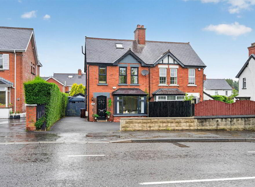 105 Upper Lisburn Road, Finaghy, Belfast, BT10 0LG