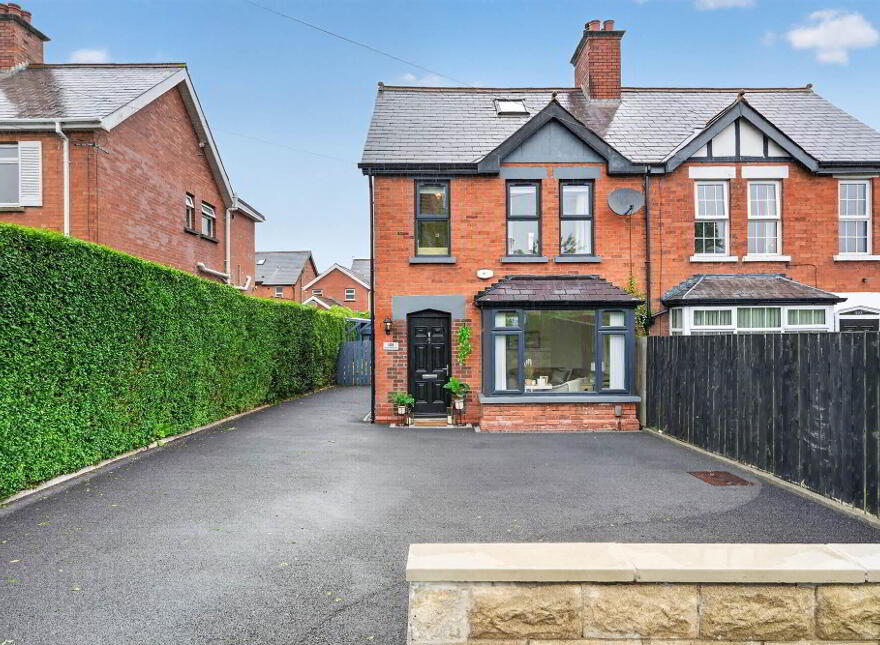 105 Upper Lisburn Road, Finaghy, Belfast, BT10 0LG