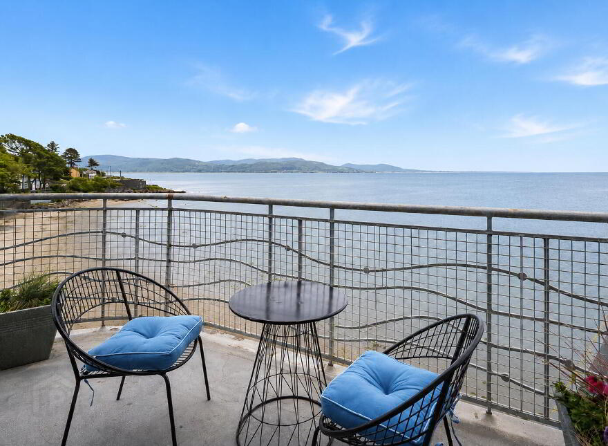 3 Marine Court, Blackrock, A91D6C9