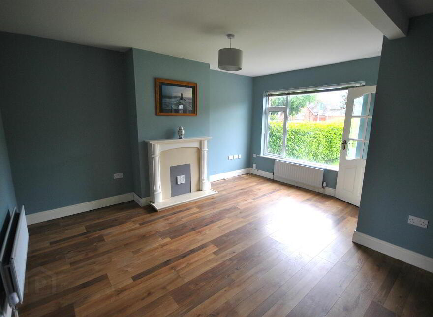 33 Innisfayle Drive, Bangor, BT19 1DN