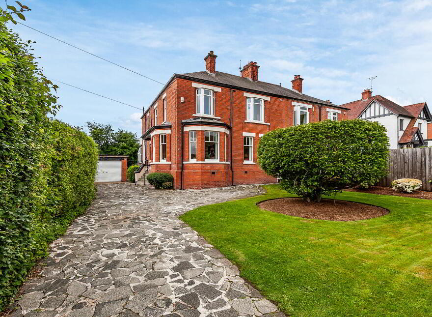 9 Downview Avenue, Belfast, BT15 4EZ