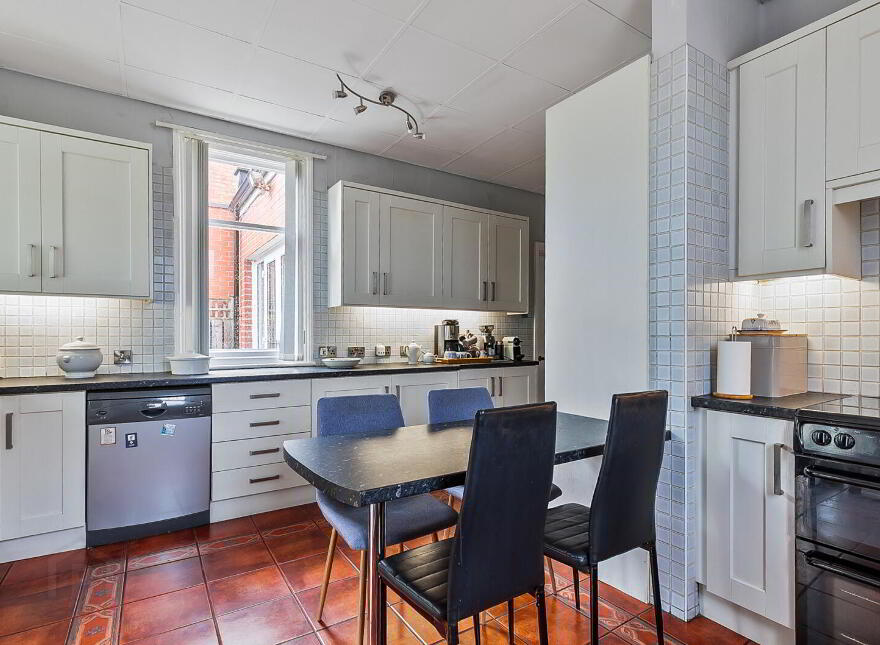 9 Downview Avenue, Belfast, BT15 4EZ