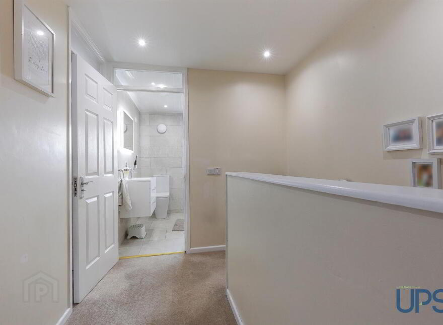 58 Beechmount Pass, Falls Road, Belfast, BT12 7NW