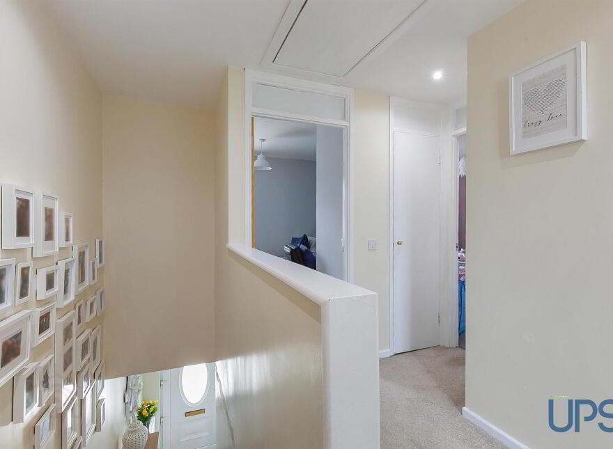 58 Beechmount Pass, Falls Road, Belfast, BT12 7NW