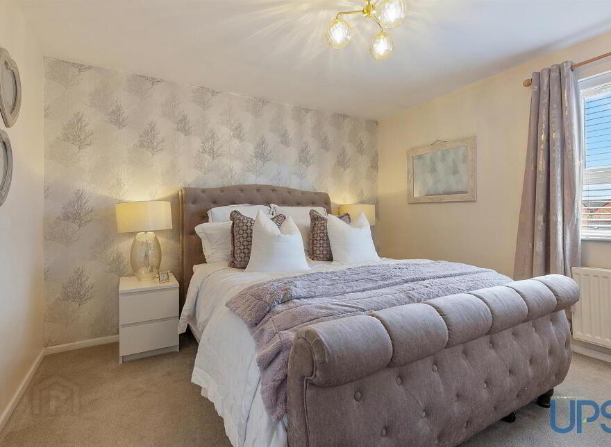 58 Beechmount Pass, Falls Road, Belfast, BT12 7NW
