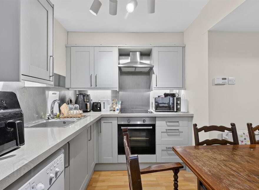 7 Curzon Street, Holylands, Belfast, BT7 1QU