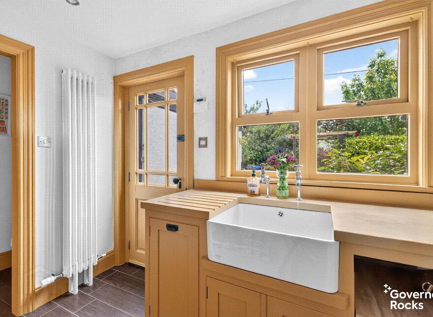 143 Millisle Road, Donaghadee, BT21