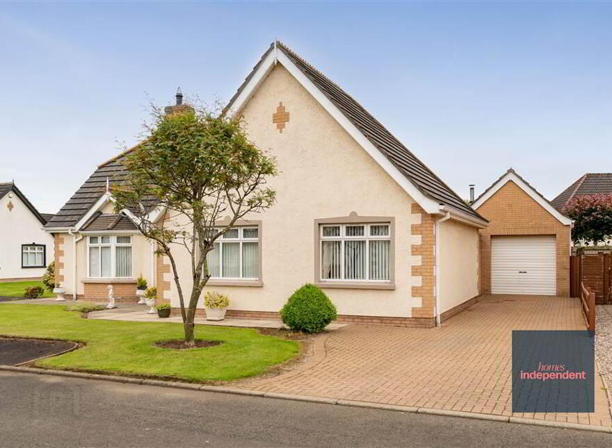 15 Rectory Gardens, Broughshane, Ballymena, BT42 4LF