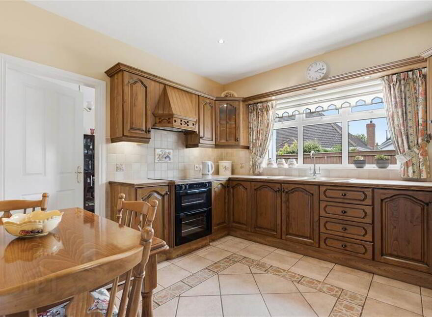 15 Rectory Gardens, Broughshane, Ballymena, BT42 4LF