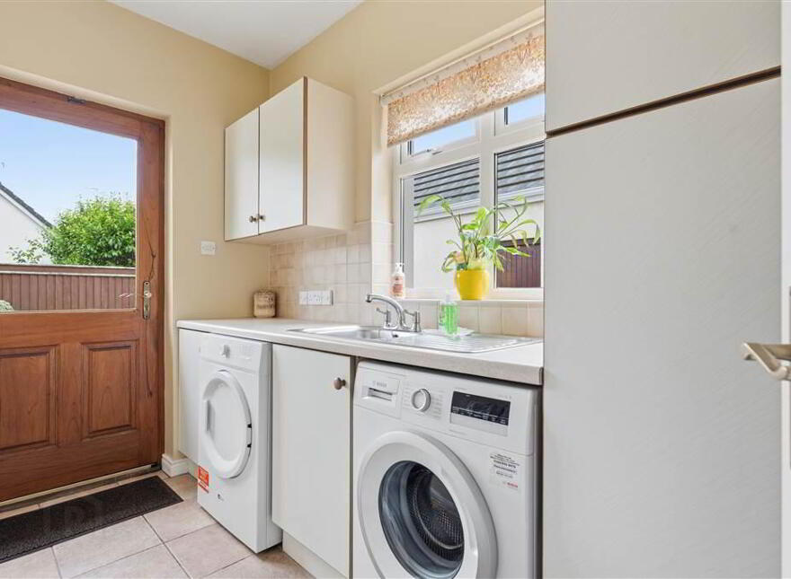 15 Rectory Gardens, Broughshane, Ballymena, BT42 4LF
