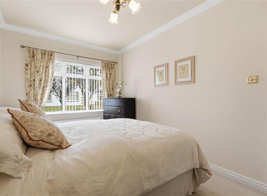 15 Rectory Gardens, Broughshane, Ballymena, BT42 4LF