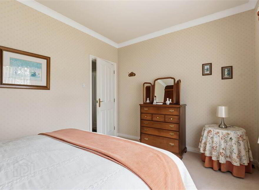 15 Rectory Gardens, Broughshane, Ballymena, BT42 4LF