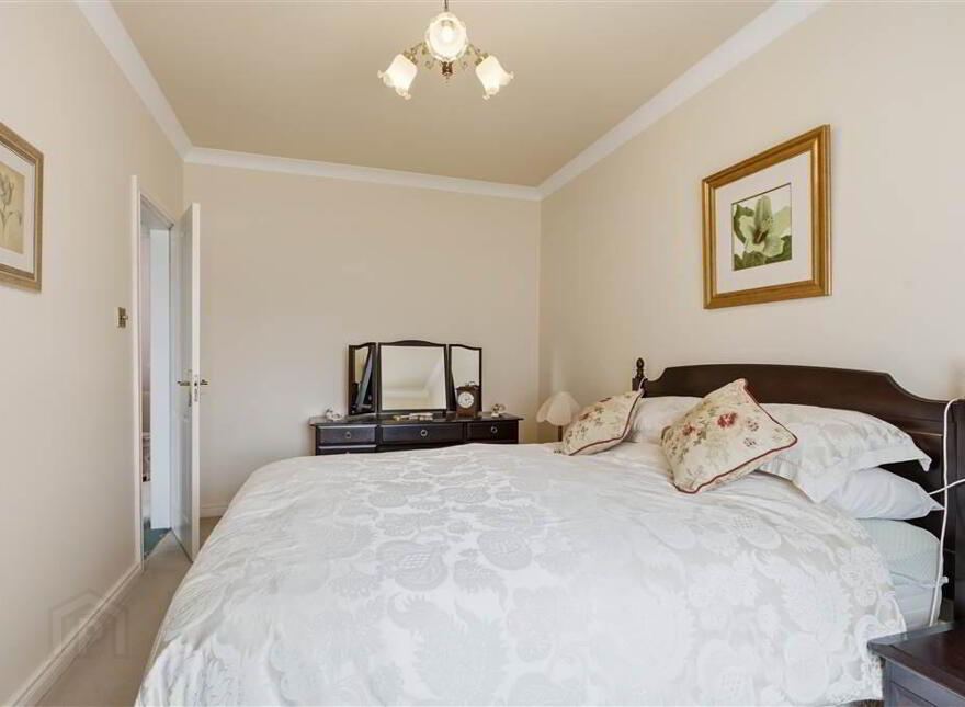 15 Rectory Gardens, Broughshane, Ballymena, BT42 4LF