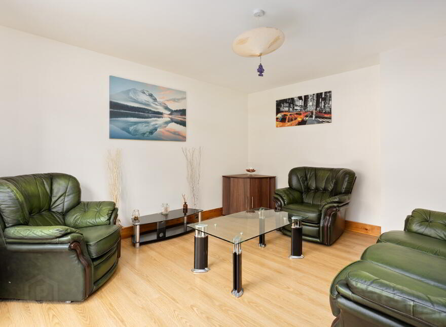 17 Castlegate Dene, Adamstown, Lucan, K78KX97