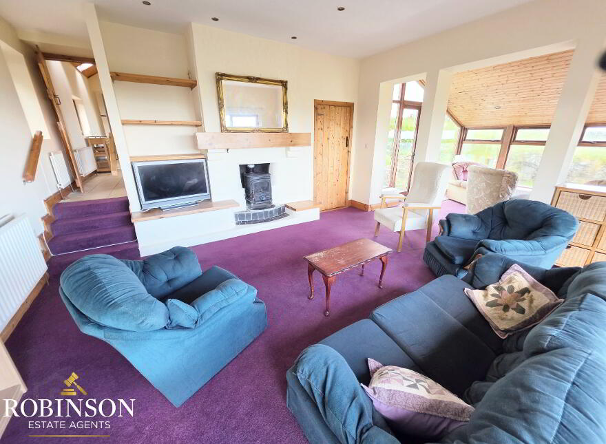 2 Bedroom Cottage, Derryreel, Falcarragh, F92A782