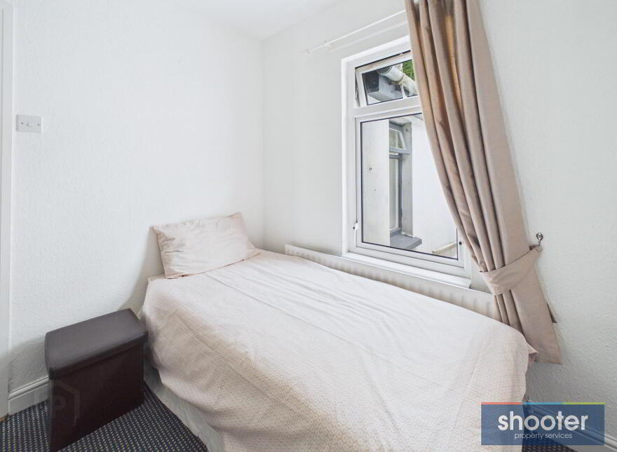 5 Glenside Terrace, Newry, BT35 8BP
