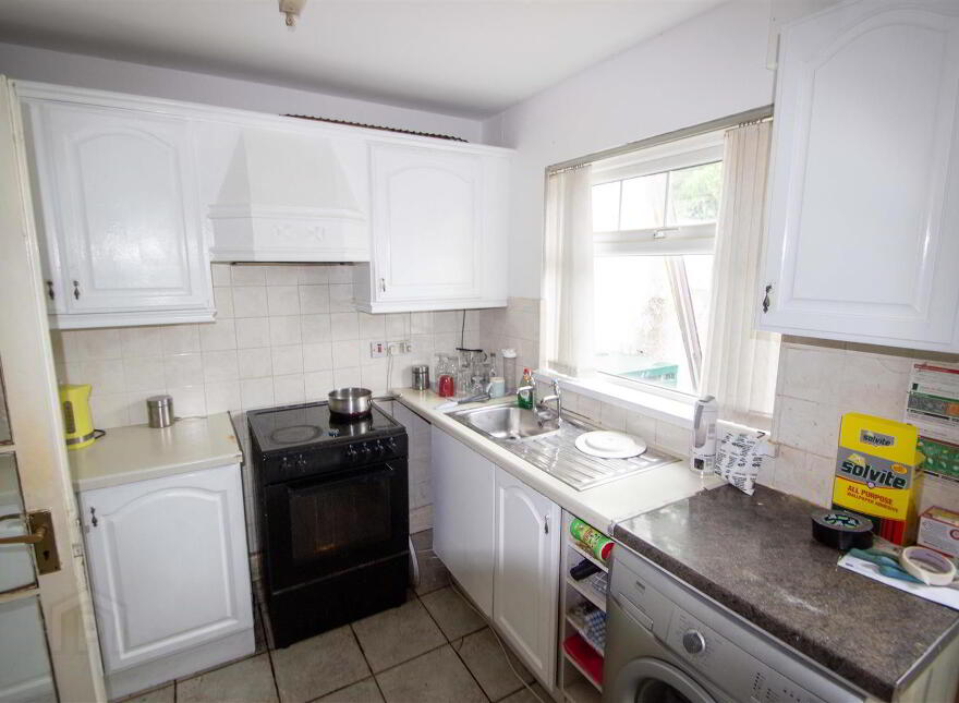 8 Hill Street, Crumlin, BT29 4XG