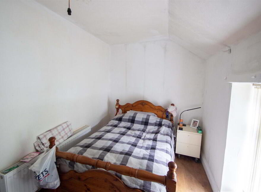 8 Hill Street, Crumlin, BT29 4XG