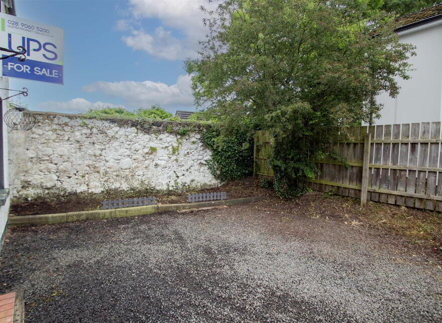 8 Hill Street, Crumlin, BT29 4XG