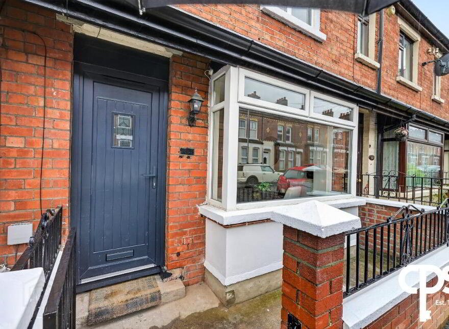 53 Meadowbank Place, Belfast, BT9 7FE