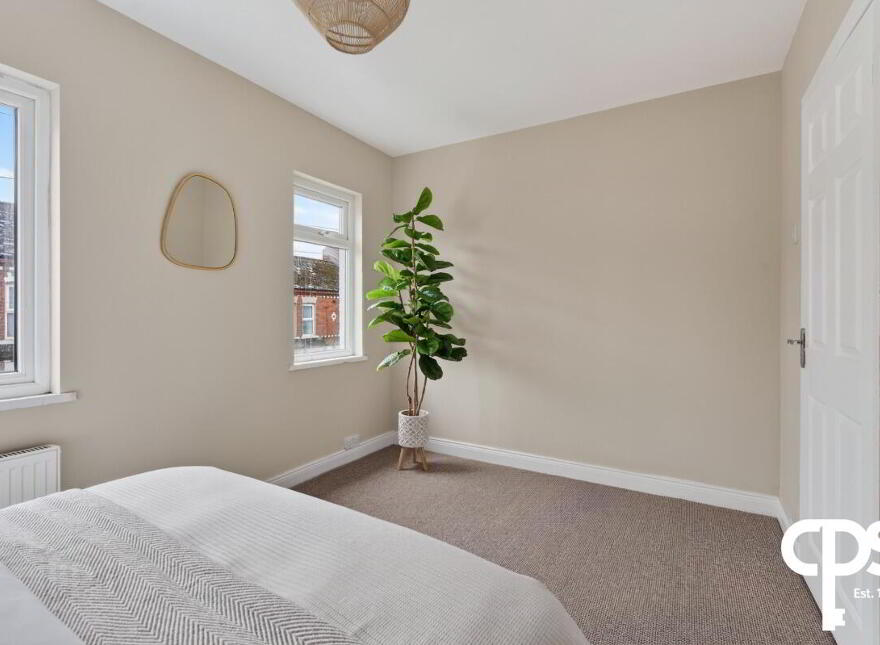 53 Meadowbank Place, Belfast, BT9 7FE