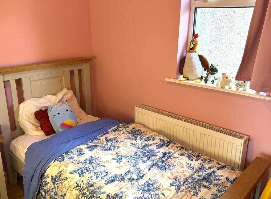9 Sheehane, Birr Road, Roscrea, E53X820