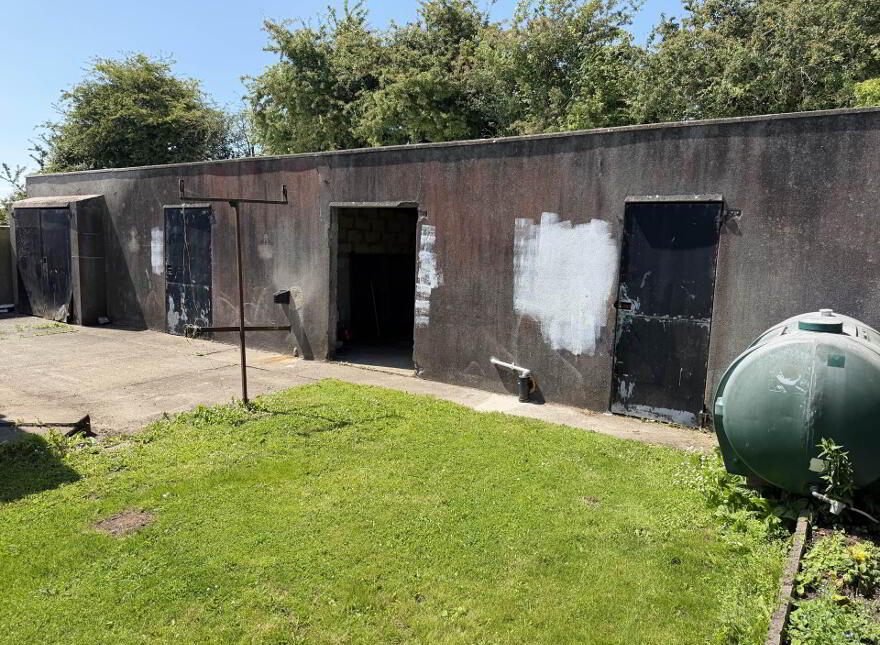 9 Sheehane, Birr Road, Roscrea, E53X820