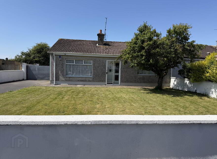 9 Sheehane, Birr Road, Roscrea, E53X820