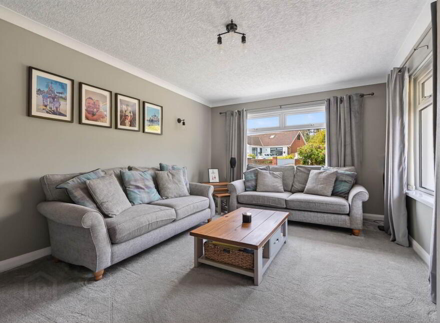 1 Robinson Road, Bangor, BT19 6NJ