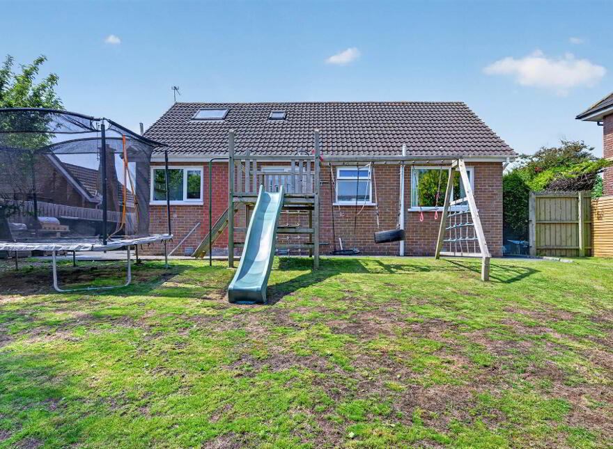 1 Robinson Road, Bangor, BT19 6NJ