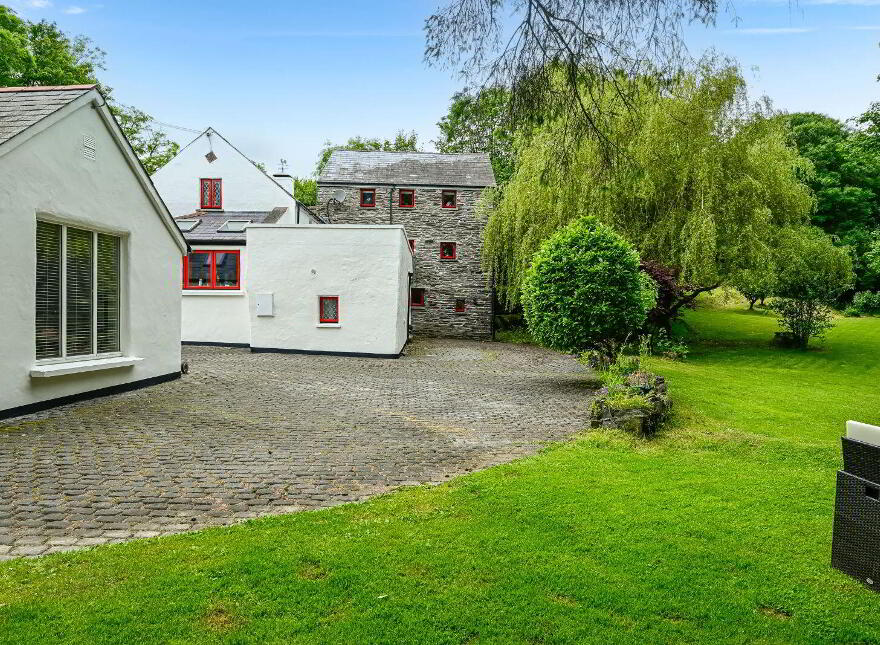 The Mill, Ballinluig West, Ballyfeard, P17KR40