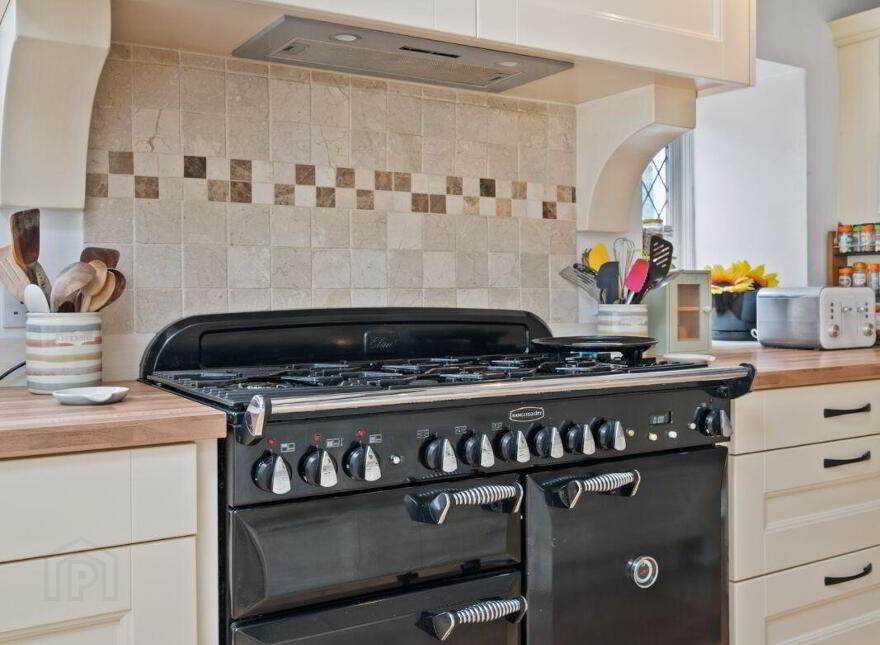The Mill, Ballinluig West, Ballyfeard, P17KR40