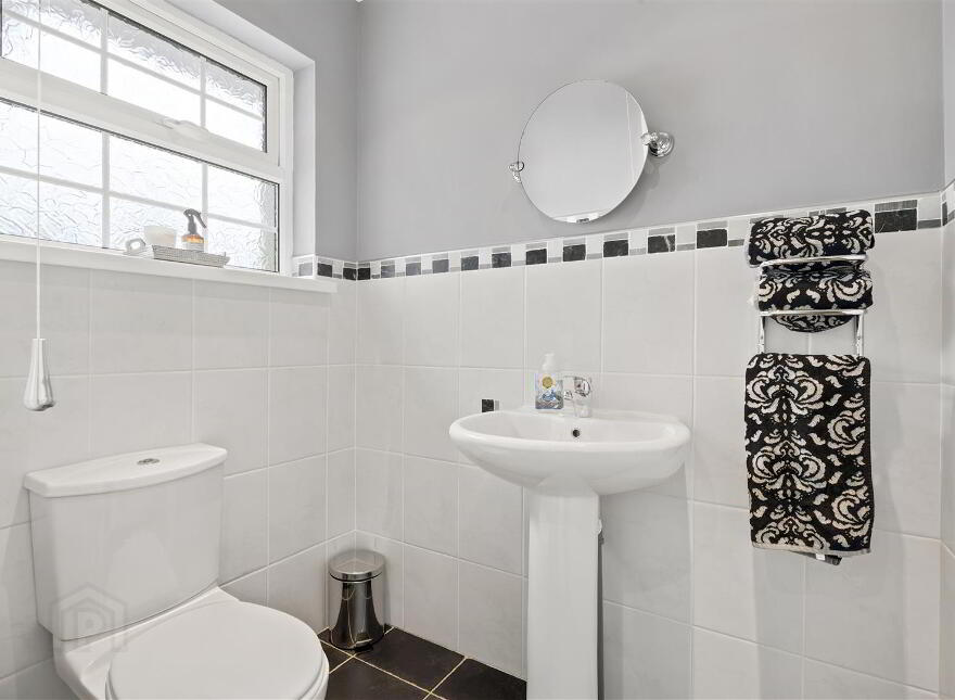 38 Tully Road, Nutts Corner, BT29 4SW