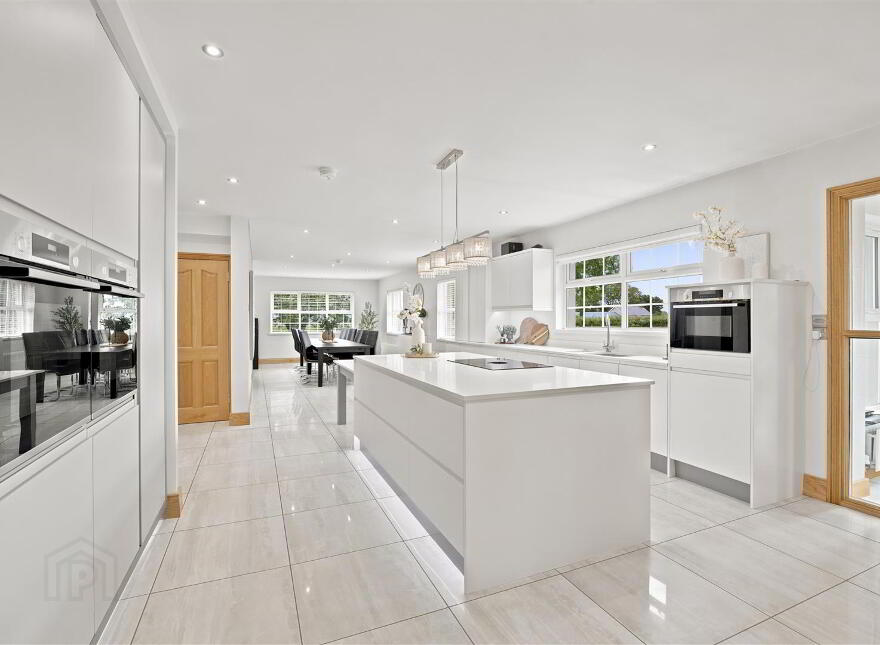 38 Tully Road, Nutts Corner, BT29 4SW