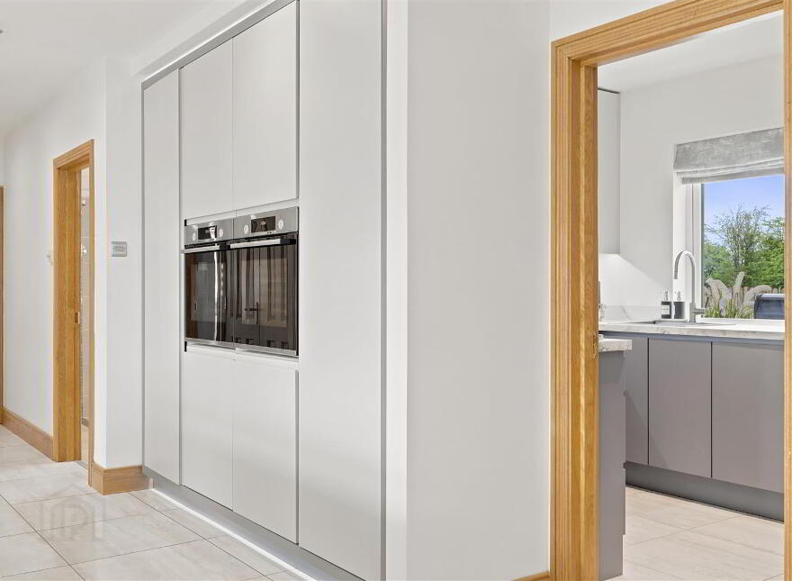 38 Tully Road, Nutts Corner, BT29 4SW