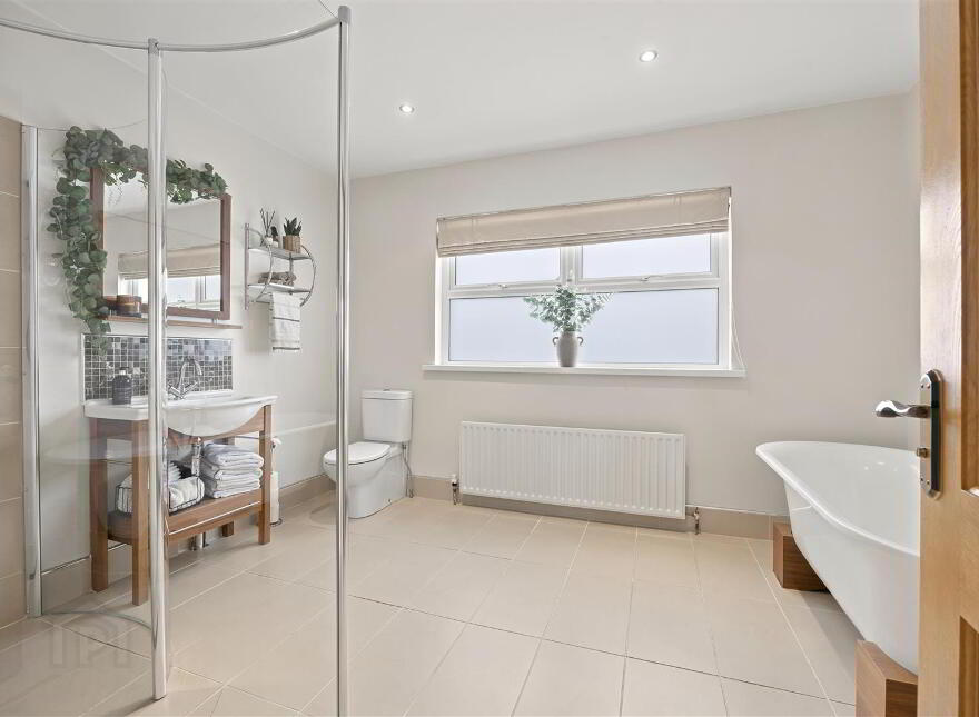 38 Tully Road, Nutts Corner, BT29 4SW