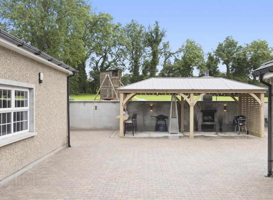 38 Tully Road, Nutts Corner, BT29 4SW