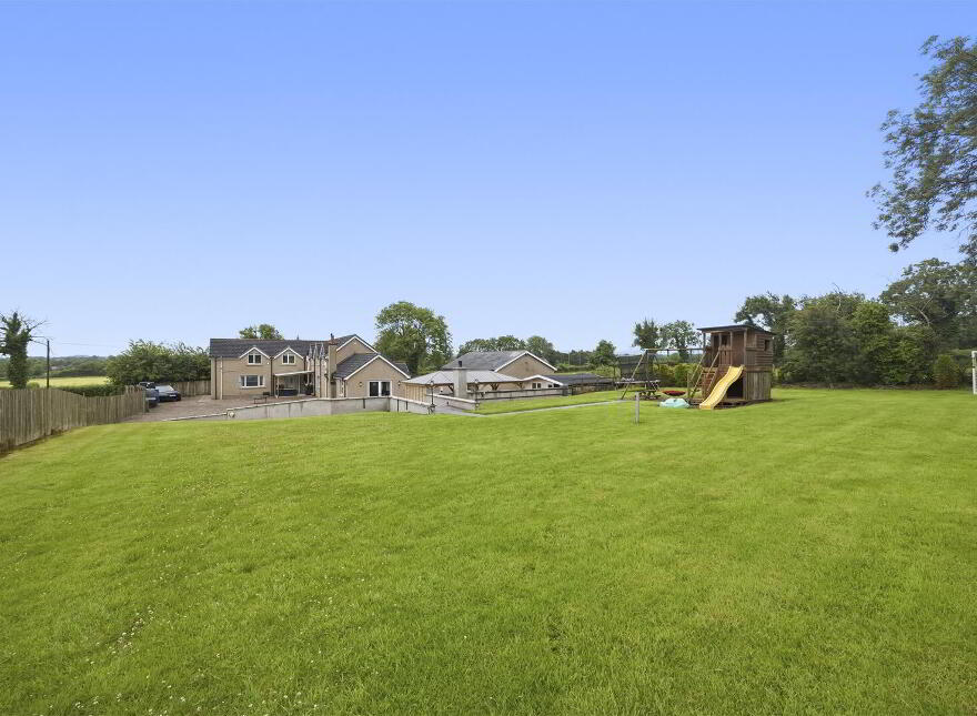 38 Tully Road, Nutts Corner, BT29 4SW