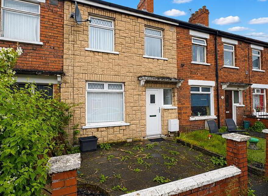 47 Sandbrook Park, Belfast, BT4 1NL