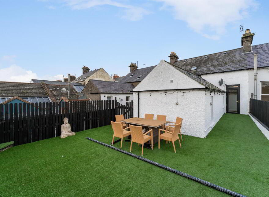 37 High Street, Donaghadee, BT21 0AQ