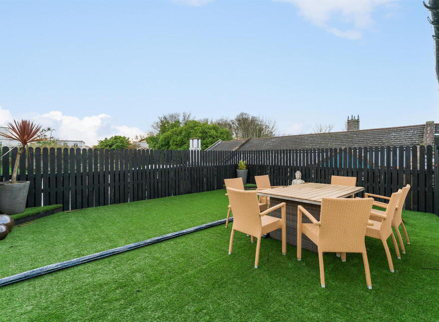 37 High Street, Donaghadee, BT21 0AQ