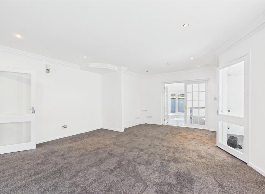 225A Beersbridge Road, Belfast, BT5 4RS