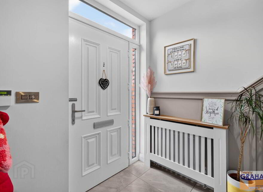8 Postmasters Walk, Ravernet, Lisburn, BT27 5WS