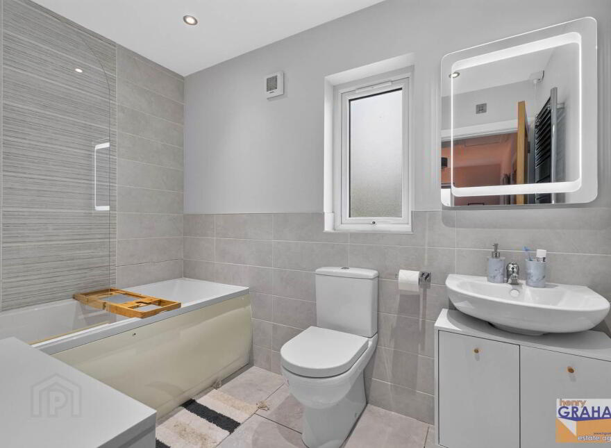 8 Postmasters Walk, Ravernet, Lisburn, BT27 5WS