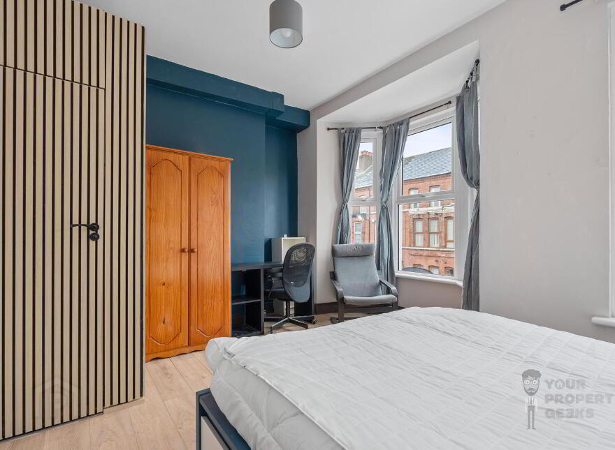Room 2, 5 Willowbank Gardens, Belfast, BT15 5AH