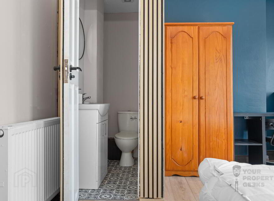 Room 2, 5 Willowbank Gardens, Belfast, BT15 5AH