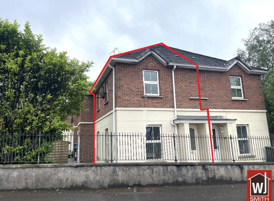 13 Lisnagort Court, Omagh, BT79 7FF