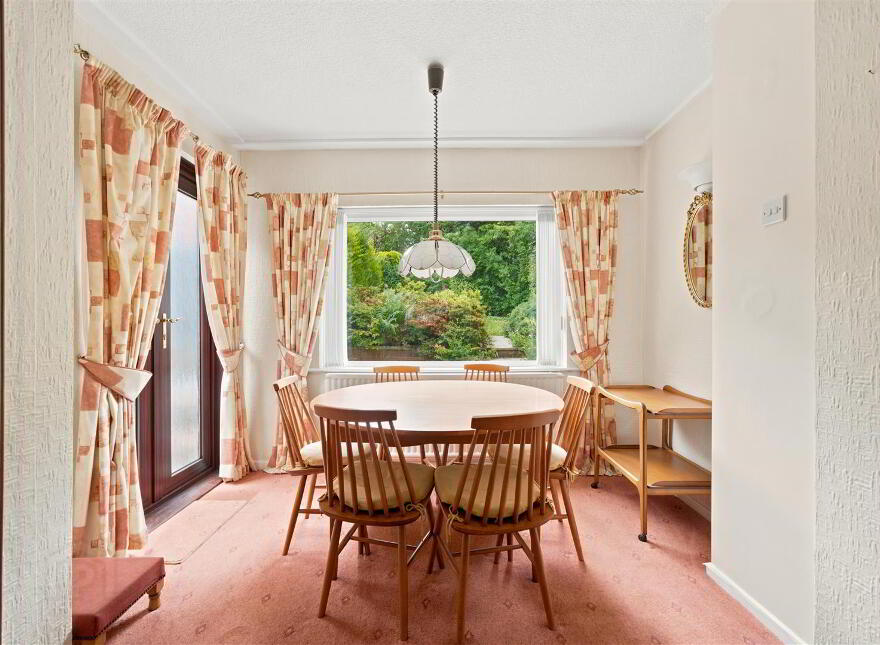24 Roddens Park, Belfast, BT5 7JG