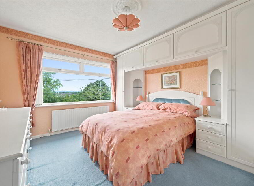 24 Roddens Park, Belfast, BT5 7JG