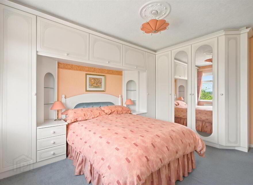 24 Roddens Park, Belfast, BT5 7JG
